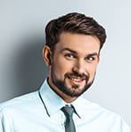 Директор компании Окна Купить